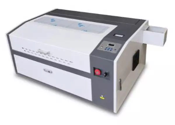 Cortadora Y Grabadora Laser Modelo M3050